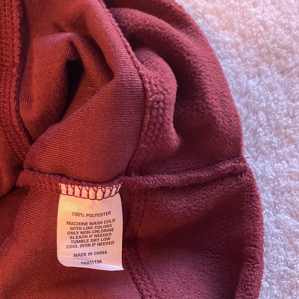 Ocean + Coast Maroon Fleece Pullover - Picture 4 of 6